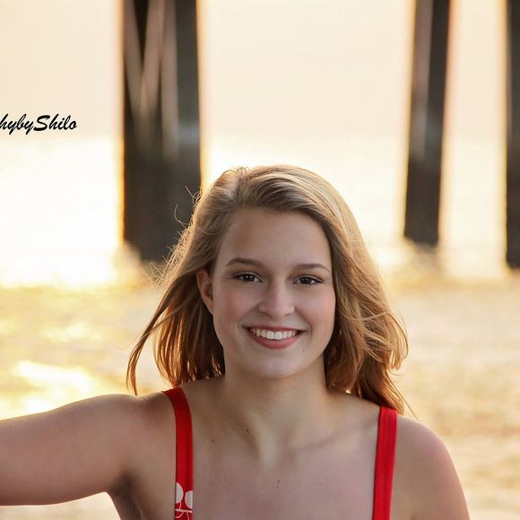 Meet your Posher, Allison - Picture 1 of 1